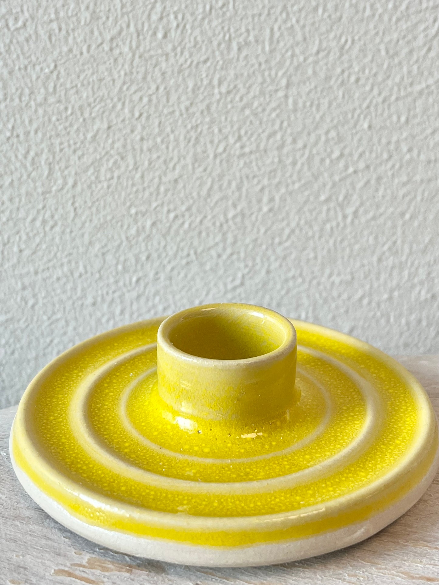 Solgul ljusstake