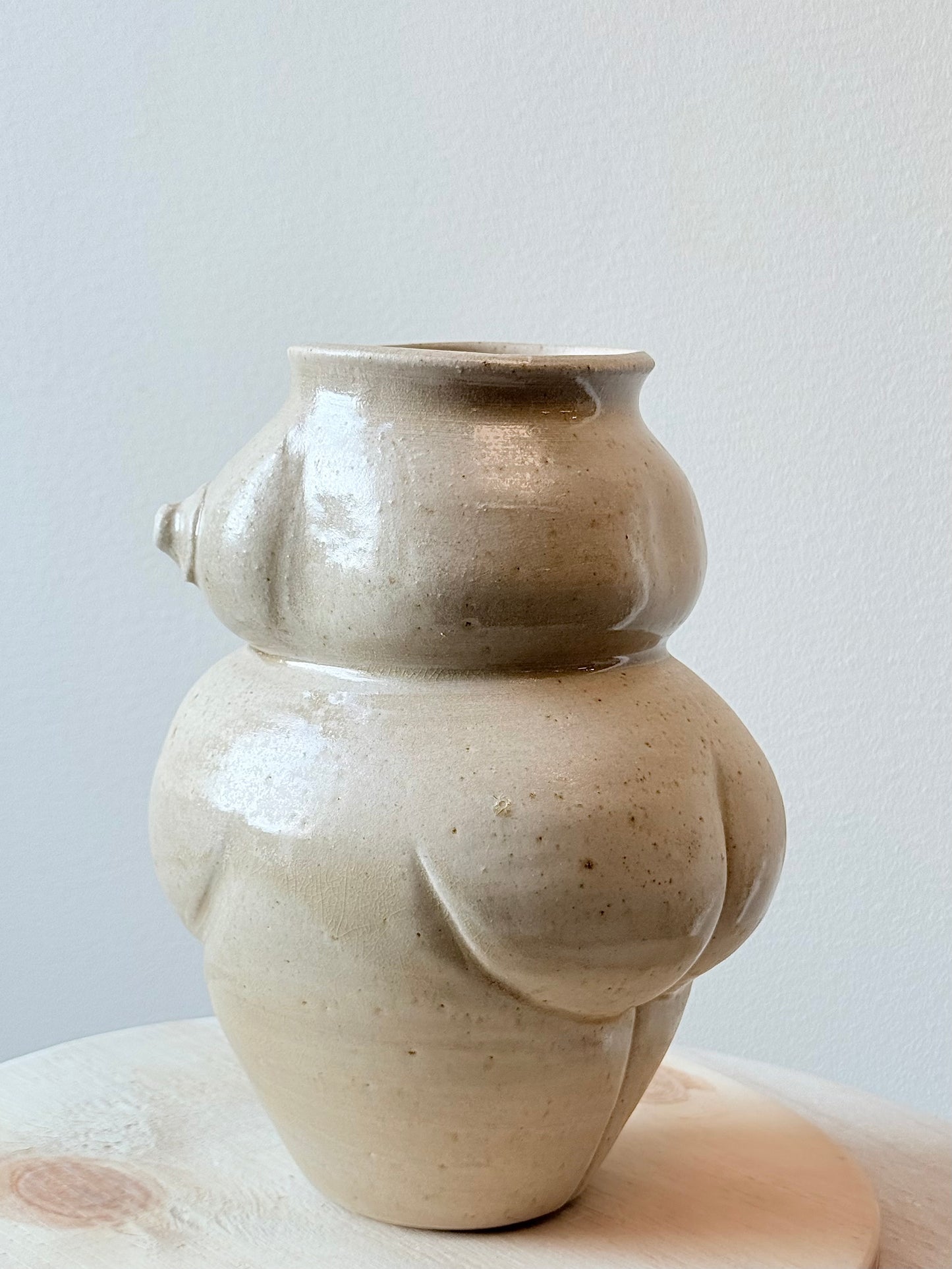 Maua beige