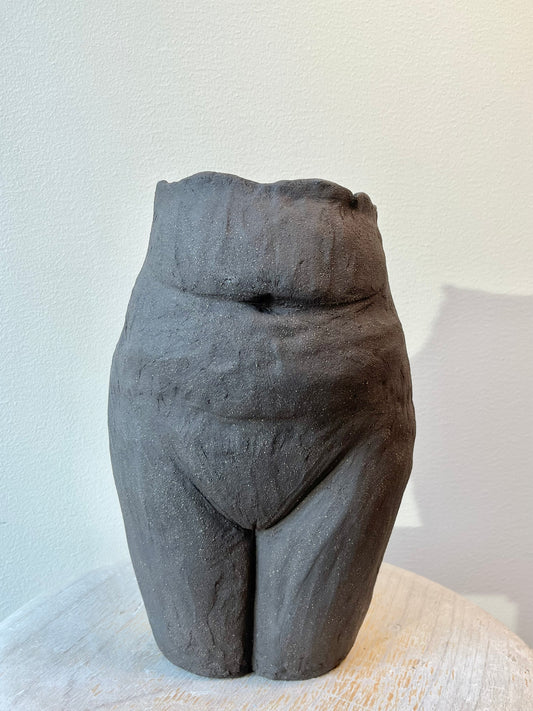 Kroppkruka skulpterad